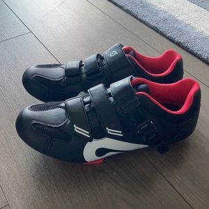 Peloton Spin Shoes- 40